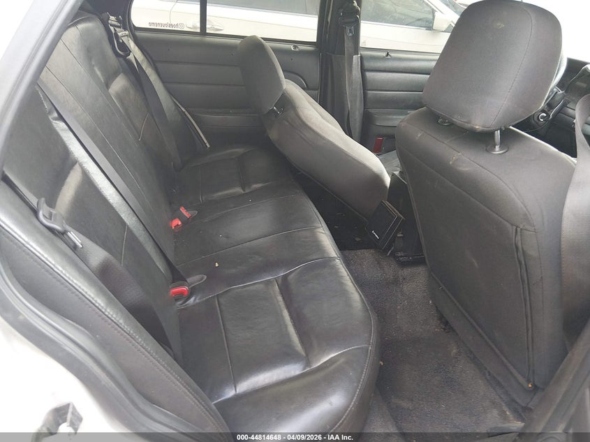 2010 Ford Crown Victoria Police/Police Interceptor VIN: 2FABP7BV0AX118158 Lot: 44814648