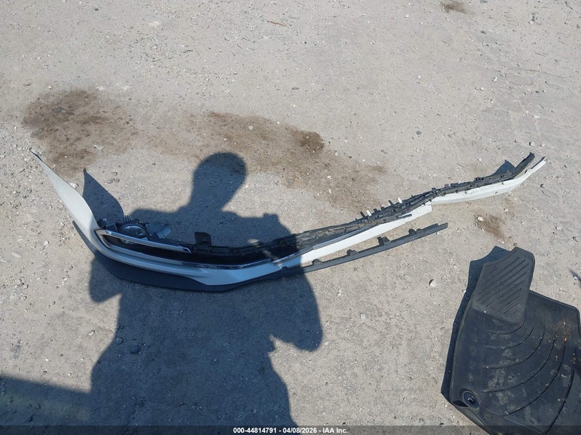 2022 Toyota Sienna Xle VIN: 5TDYRKEC0NS106234 Lot: 44814791