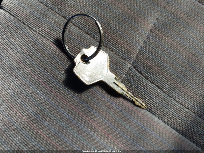 1994 Nissan Sentra E/Xe/Gxe/Le VIN: 1N4EB31P9RC840907 Lot: 44814852