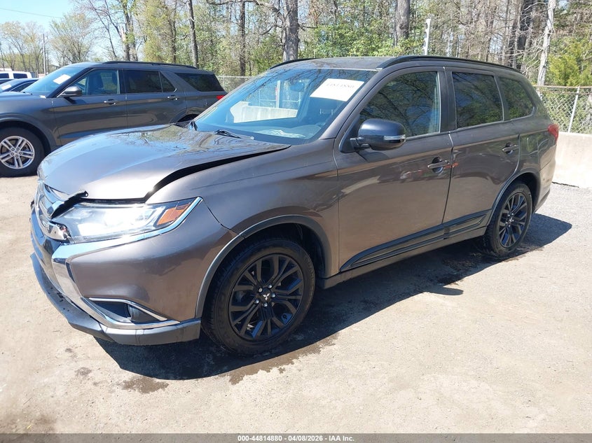 2018 Mitsubishi Outlander Le