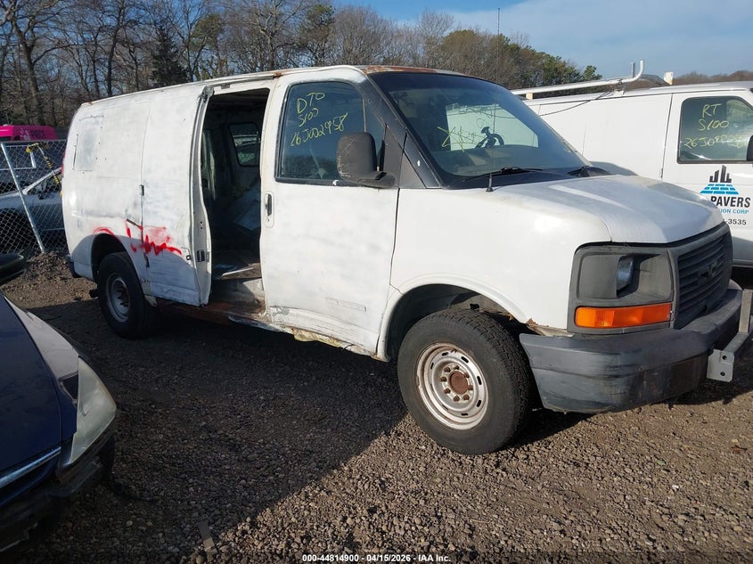 2005 GMC SAVANA STANDARD