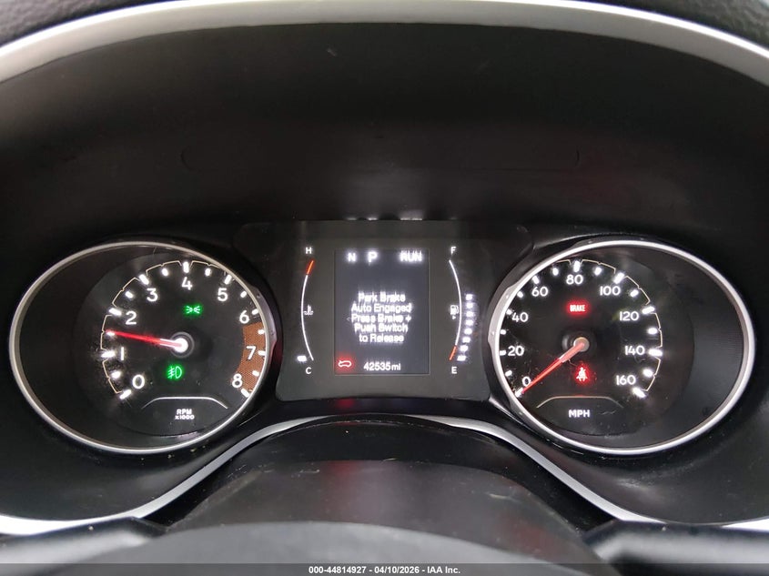2020 Jeep Compass 2.4 Latitude 4X4 grey Lot 111044814927 Vin 3C4NJDBB6LT139422