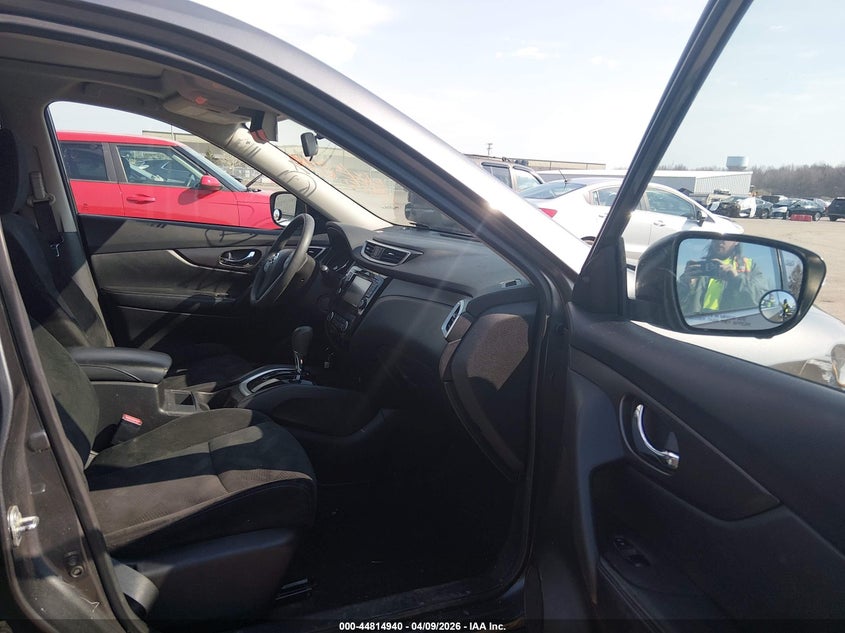 2014 Nissan Rogue Sv