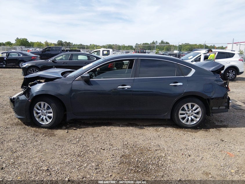 VIN 1N4AL3AP0JC476649 2018 NISSAN ALTIMA 2.5 S