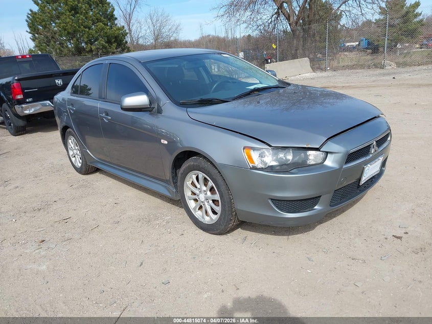 2013 Mitsubishi Lancer Es