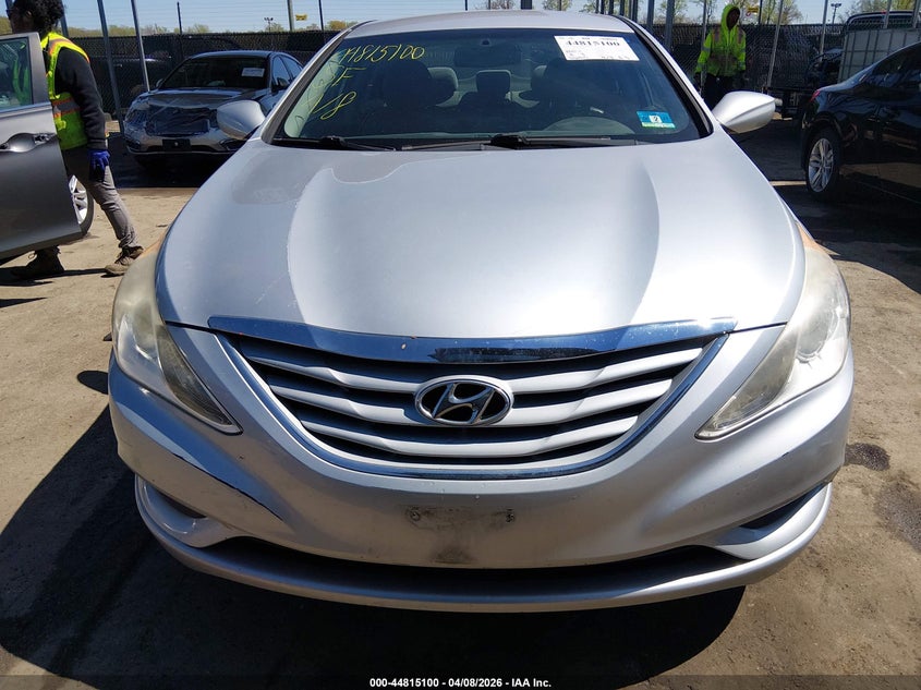 2013 Hyundai Sonata 2.4 Gls silver Lot 111044815100 Vin 5NPEB4AC9DH620404