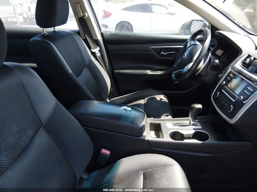 2016 Nissan Altima 2.5 Sr