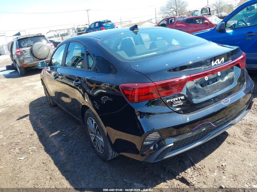 2023 Kia Forte Lxs