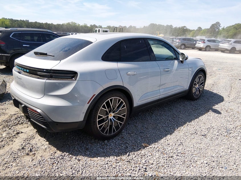 Vin: wp1aa2xaxrl002020, lot: 45312428, porsche macan electric 4 20244