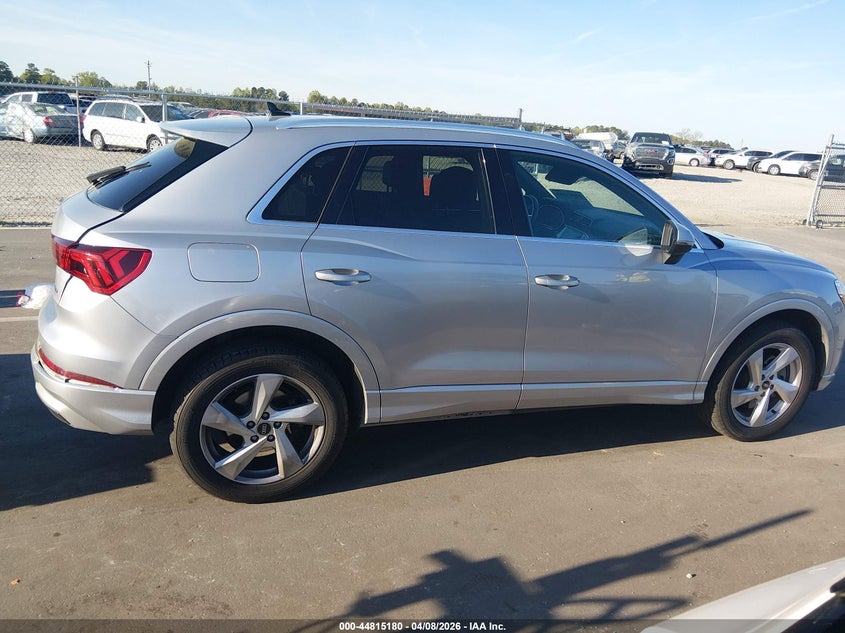 2021 Audi Q3 Premium 40 Tfsi Quattro Tiptronic VIN: WA1AUCF35M1134881 Lot: 44815180