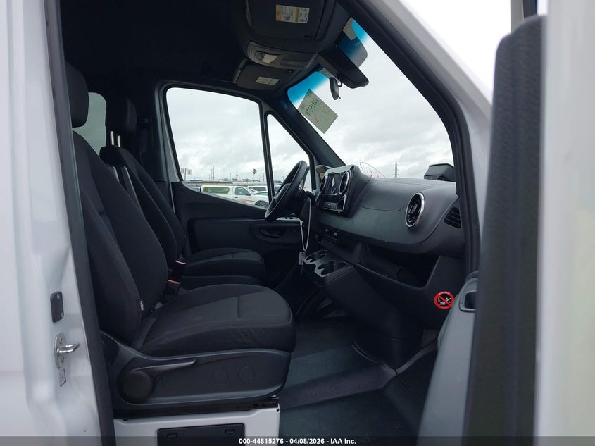 2025 Mercedes-Benz Sprinter 2500 Standard Roof 4-Cyl Diesel