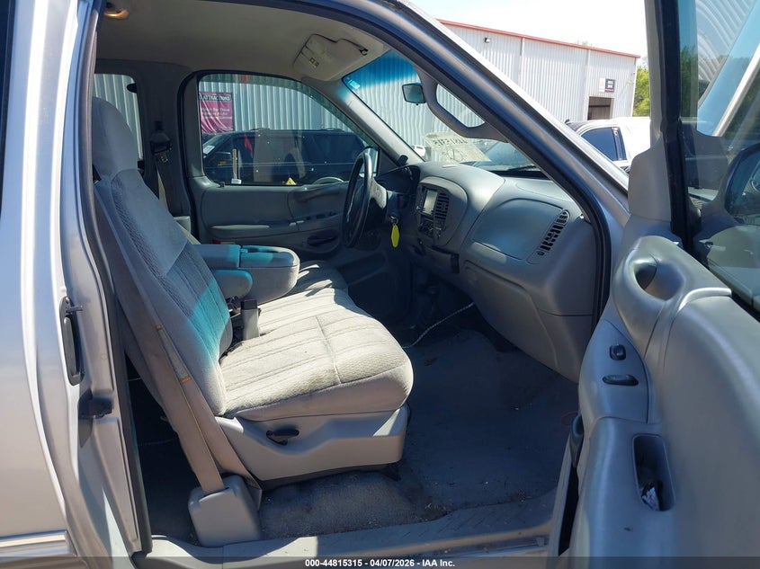 1998 Ford F-150 Lariat/Standard/Xl/Xlt