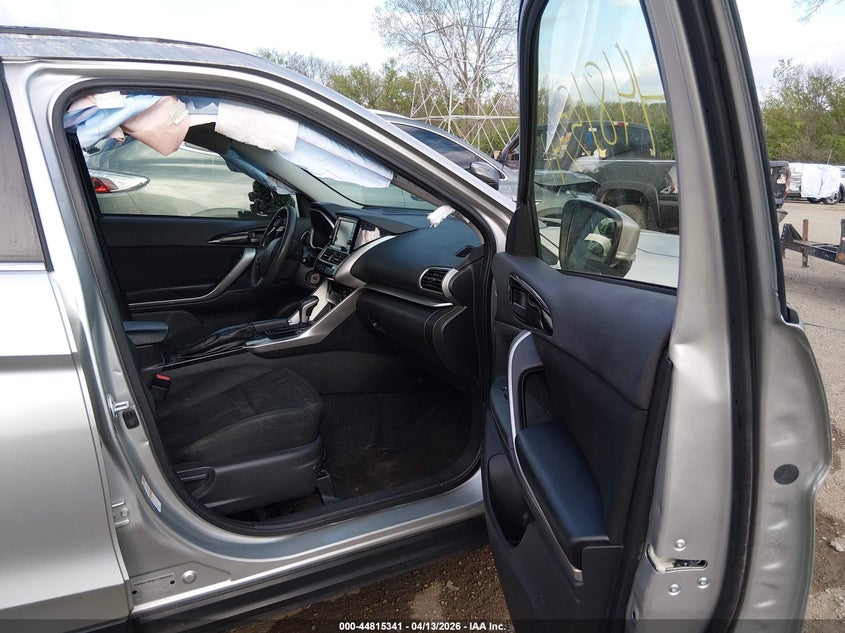 2020 Mitsubishi Eclipse Cross Es 1.5T Awc VIN: JA4AT3AA9LZ012968 Lot: 44815341