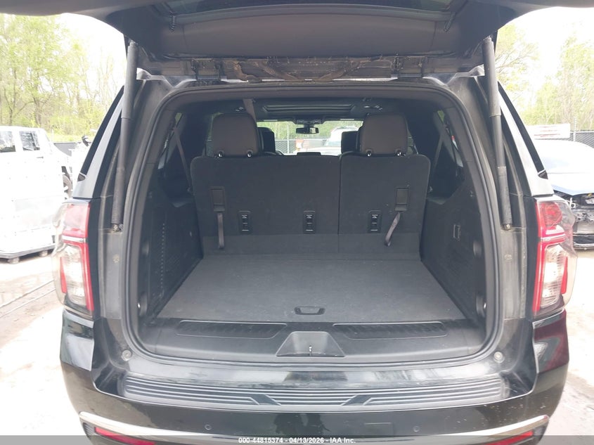 2021 Chevrolet Suburban 4Wd Lt VIN: 1GNSKCKD0MR454309 Lot: 44815374