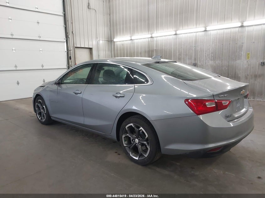 2023 CHEVROLET MALIBU auction photo 3