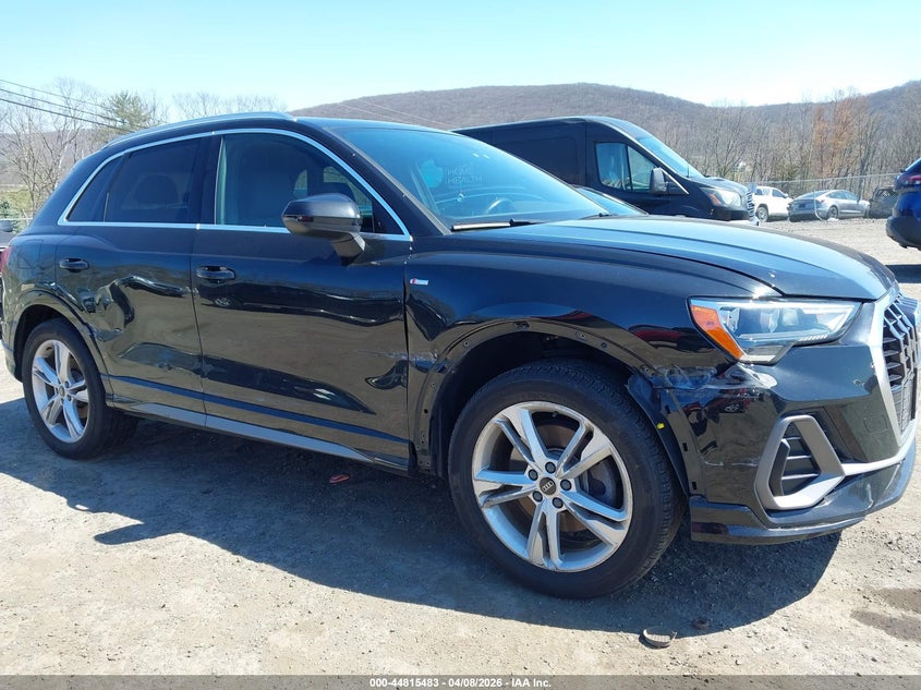 2021 Audi Q3 Premium 45 Tfsi S Line Quattro Tiptronic VIN: WA1DECF3XM1108500 Lot: 44815483