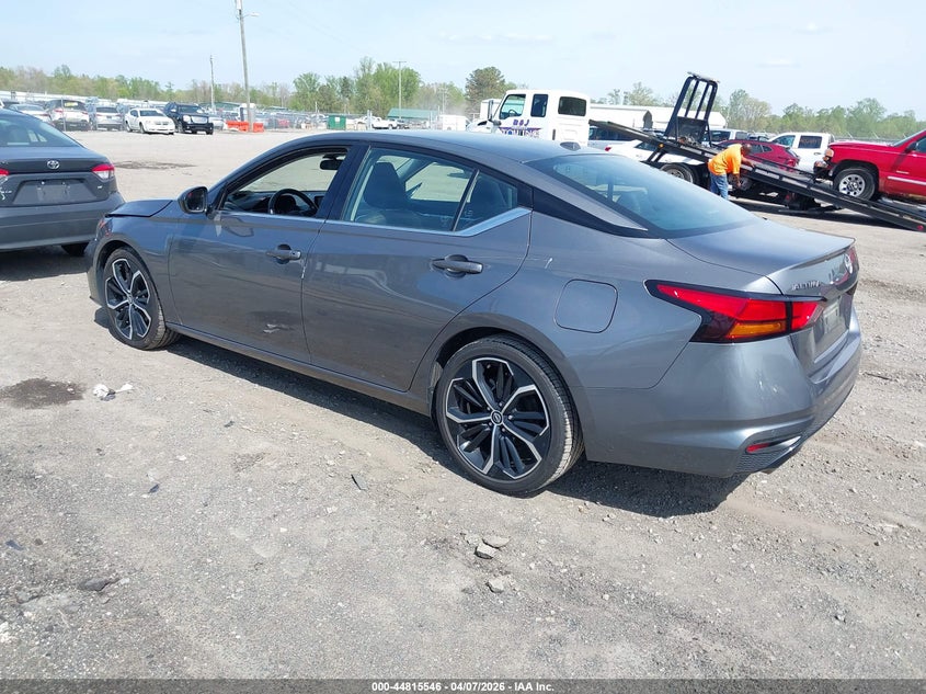 2024 Nissan Altima Sr Fwd