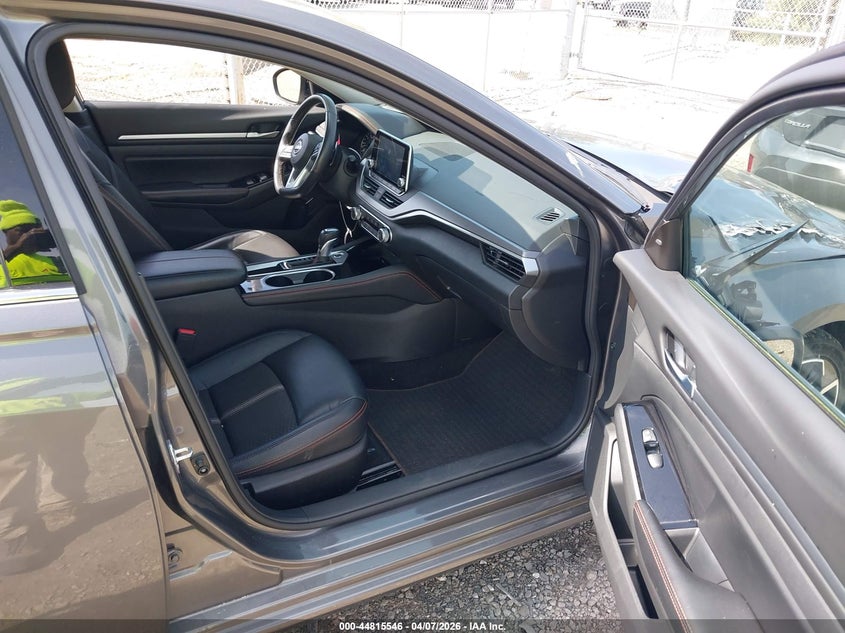 2024 Nissan Altima Sr Fwd