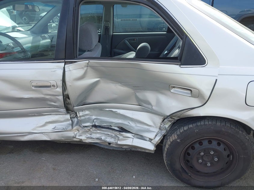 2000 Toyota Camry Ce VIN: 4T1BG22K0YU665219 Lot: 44815612