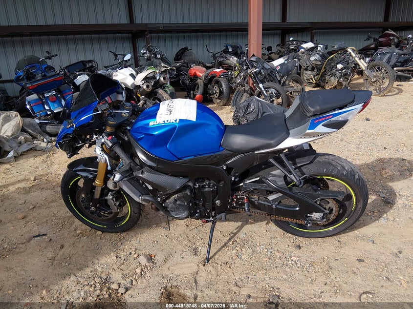 2022 Suzuki Gsx-R750 VIN: JS1GR7MA8N7100551 Lot: 44815748