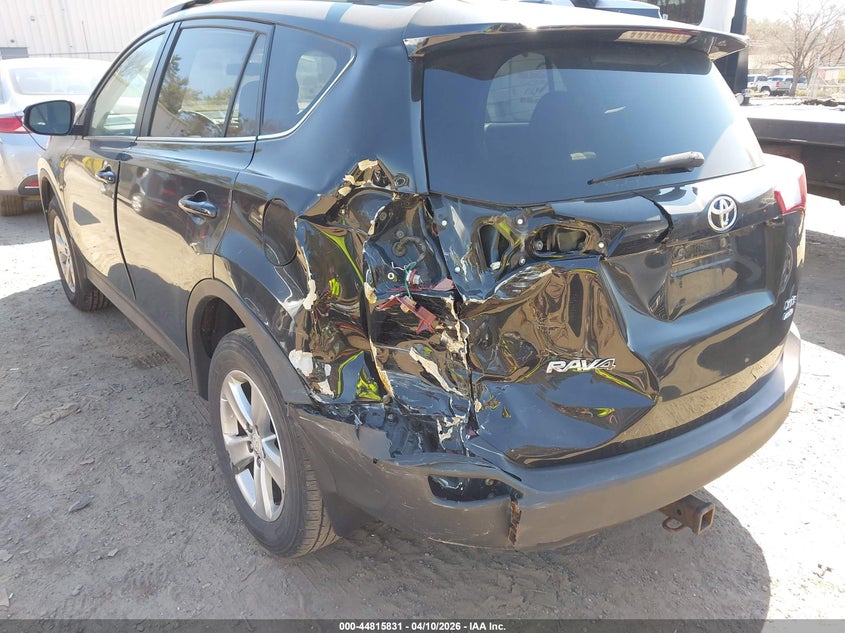 2014 TOYOTA RAV4 auction photo 6