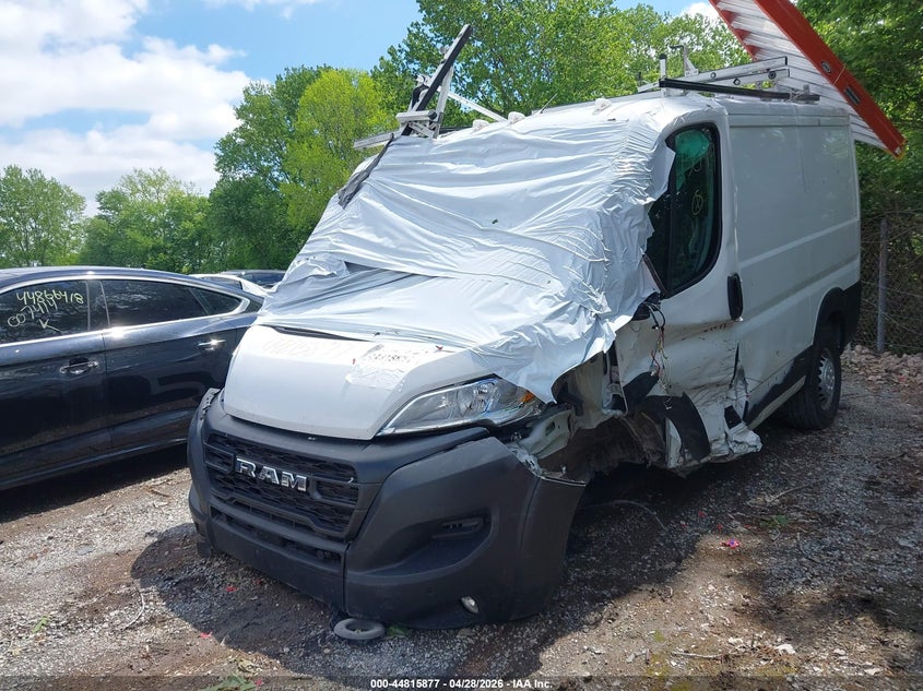 Vin: 3c6lrvng6re152799, lot: 45313149, ram promaster 1500 low roof 118 wb w/pass seat 20242