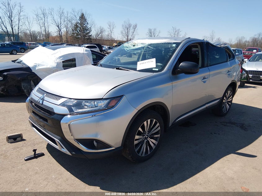 2019 Mitsubishi Outlander Es