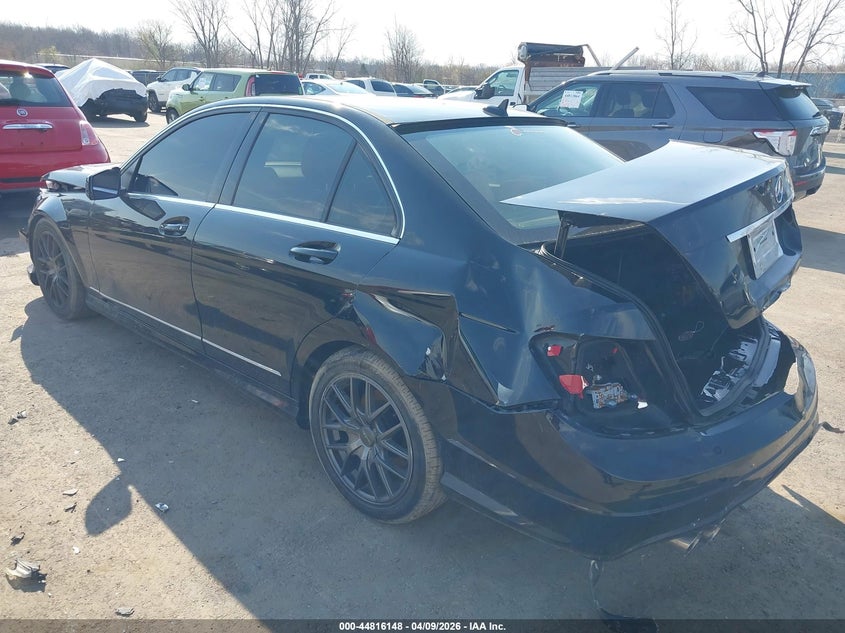 2012 Mercedes-Benz C 300 Luxury 4Matic/Sport 4Matic