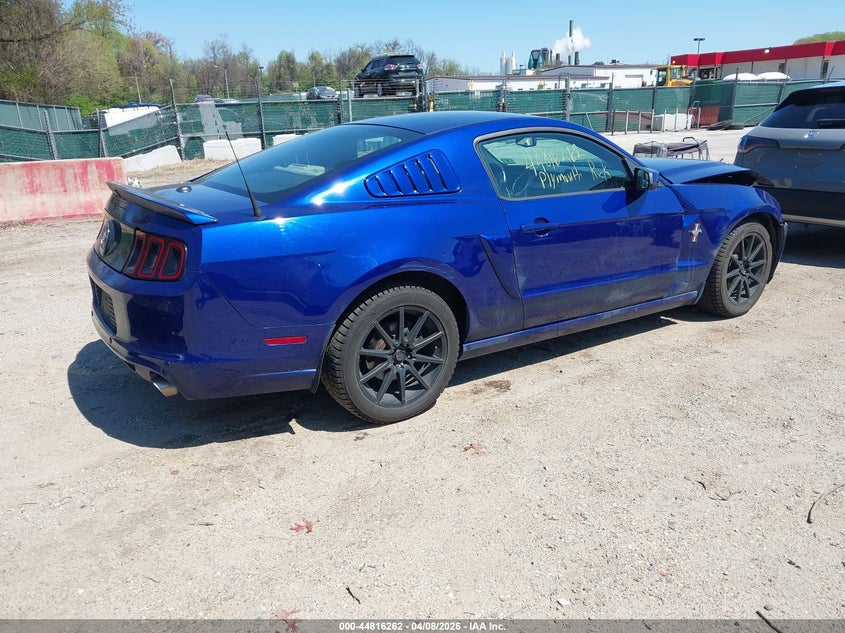 2013 Ford Mustang V6 Premium
