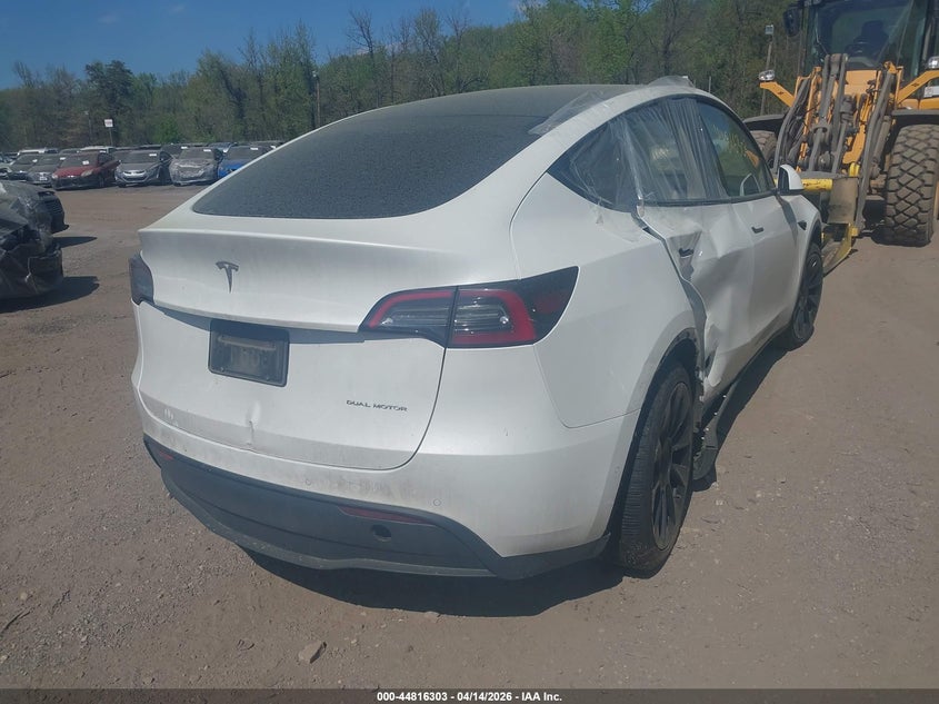 Vin: 7saygaee6nf418941, lot: 45313575, tesla model y long range dual motor all-wheel drive 20224