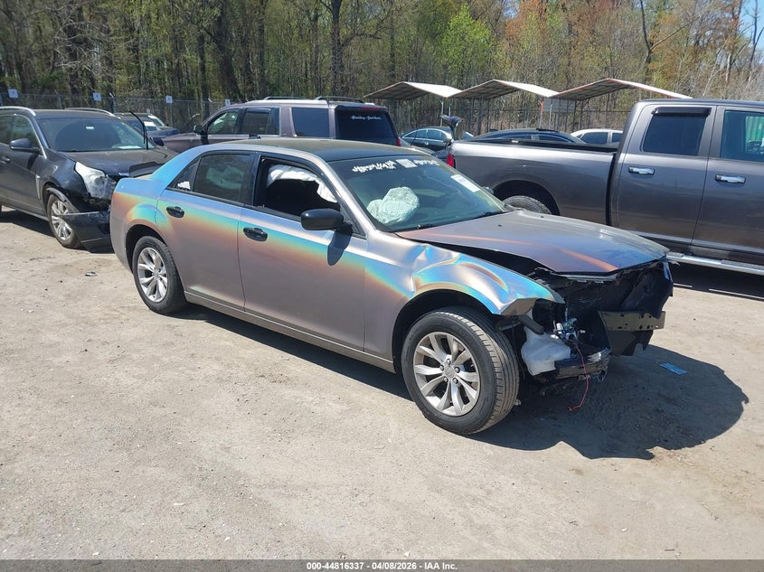 2018 Chrysler 300 Touring