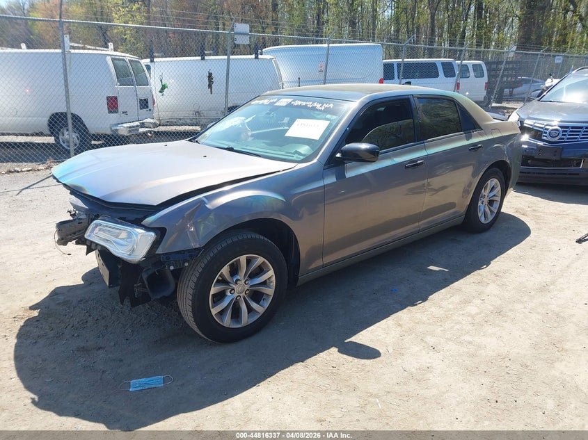 2018 Chrysler 300 Touring