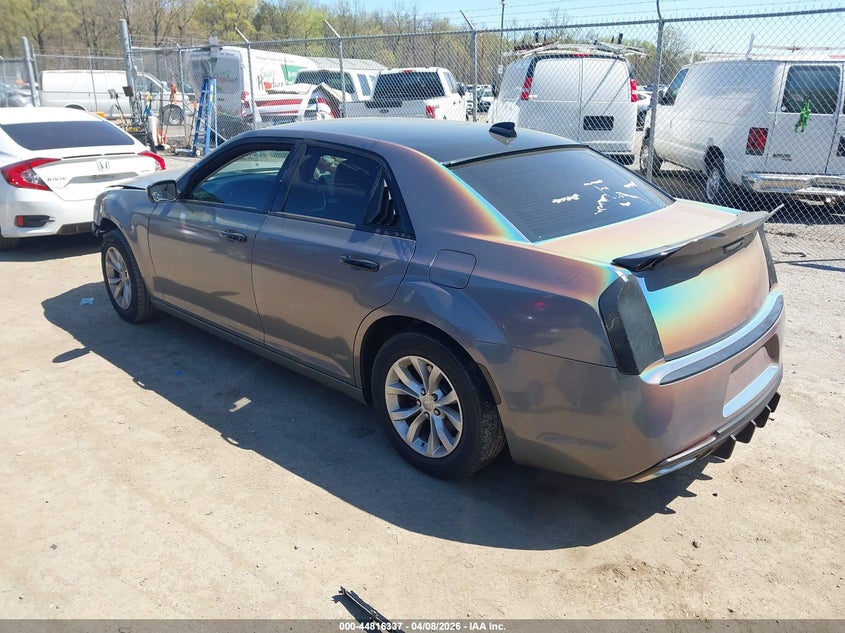 2018 Chrysler 300 Touring