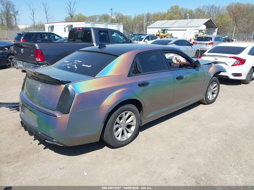 2018 Chrysler 300 Touring