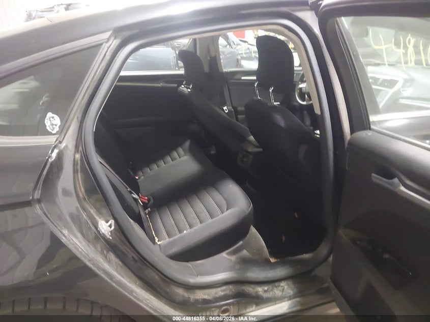 2013 FORD FUSION auction photo 8