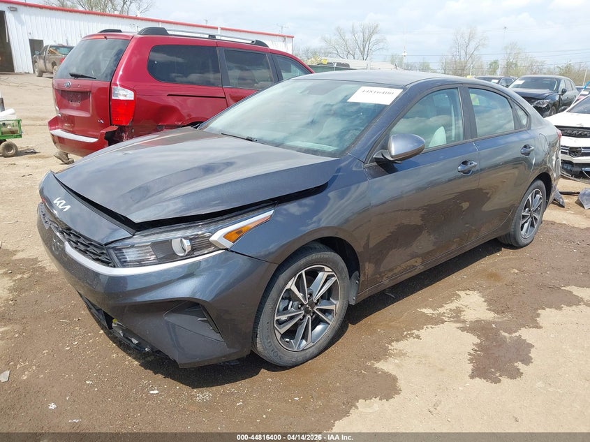Vin: 3kpf24ad8pe610002, lot: 45313672, kia forte lxs 20232