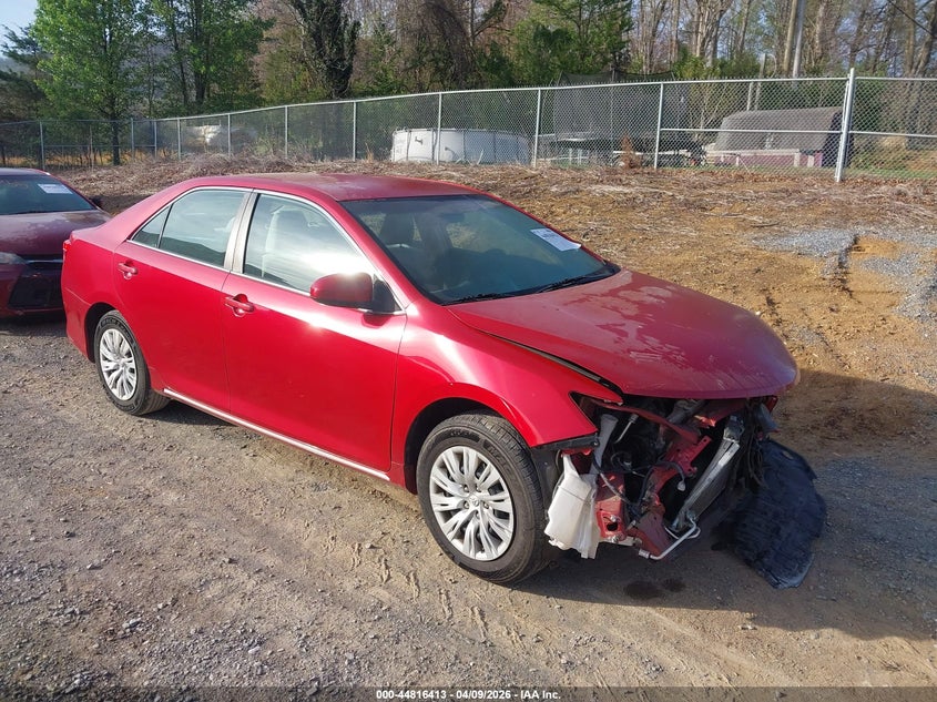 2014 Toyota Camry Le