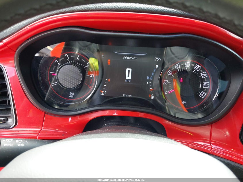 2C3CDZAG0NH238438 2022 Dodge Challenger 3.6 Sxt orange