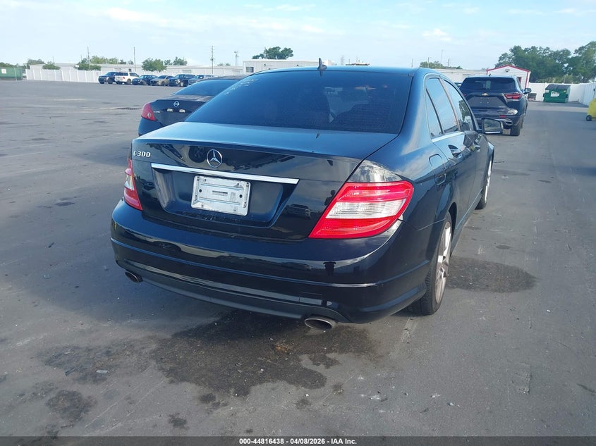 2011 Mercedes-Benz C 300 Sport