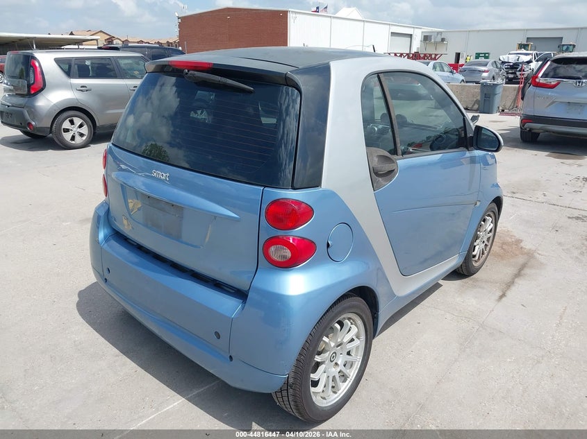 Vin: wmeej3ba8bk486852, lot: 45313719, smart fortwo passion/pure 20114