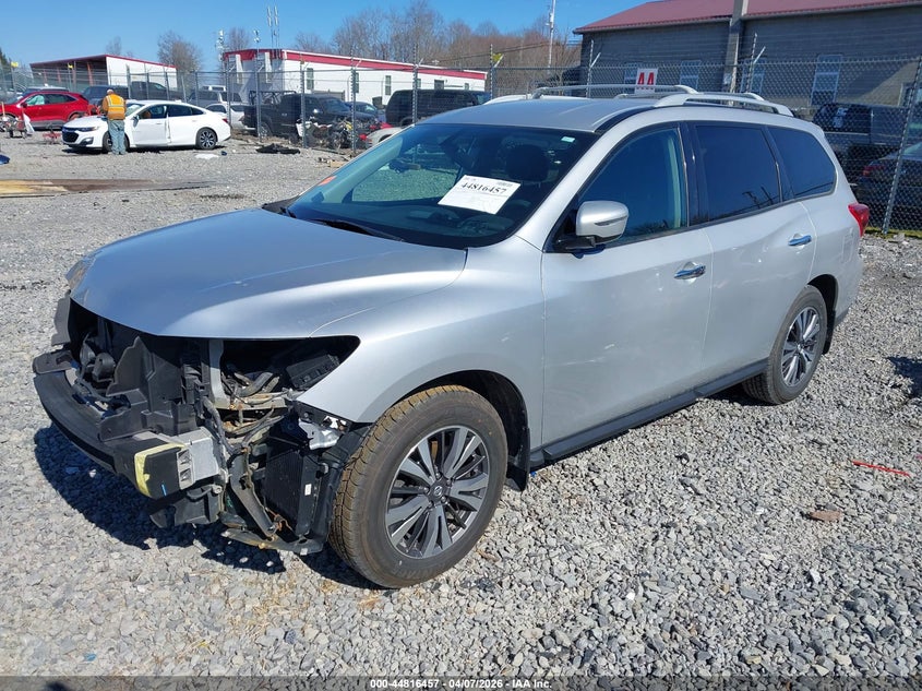 2017 Nissan Pathfinder S