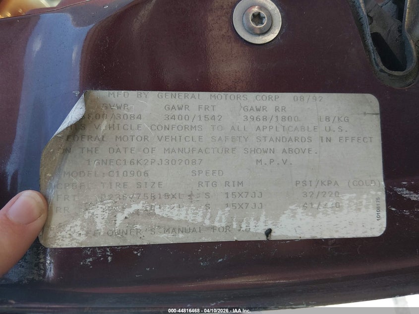 1993 Chevrolet Suburban C1500 VIN: 1GNEC16K2PJ302087 Lot: 44816468