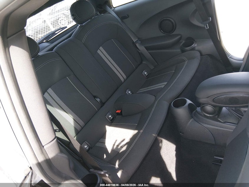 2021 Mini Hardtop Cooper VIN: WMWXR3C09M2N71804 Lot: 44816636