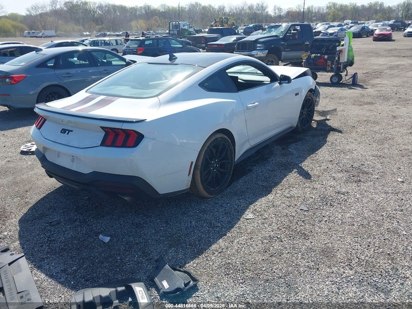 2024 Ford Mustang 5.0 Gt Fastback white Lot 111044816666 Vin 1FA6P8CF5R5415969
