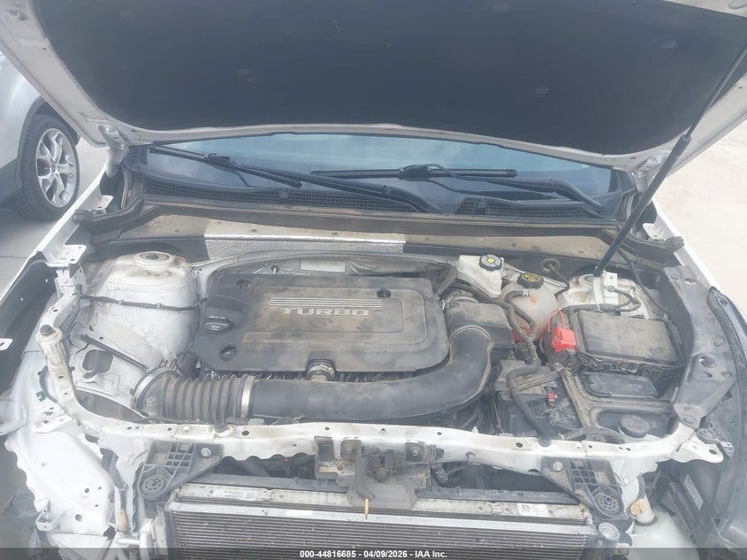 2019 Cadillac Xt4 Luxury VIN: 1GYAZAR40KF188650 Lot: 44816685