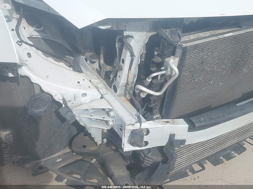 2019 Cadillac Xt4 Luxury VIN: 1GYAZAR40KF188650 Lot: 44816685