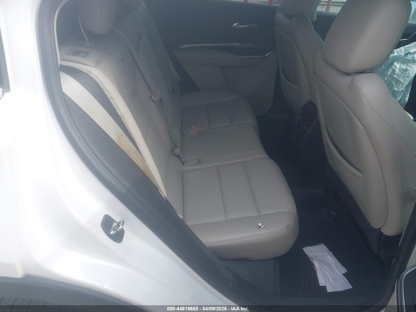 2019 Cadillac Xt4 Luxury VIN: 1GYAZAR40KF188650 Lot: 44816685