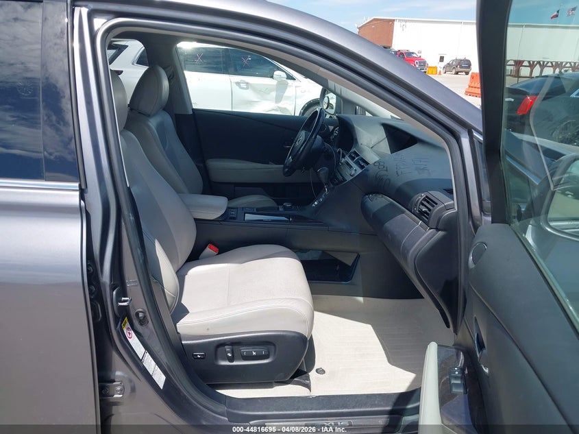 2T2BK1BA7DC160513 2013 Lexus Rx 3.5 Rx 350 grey