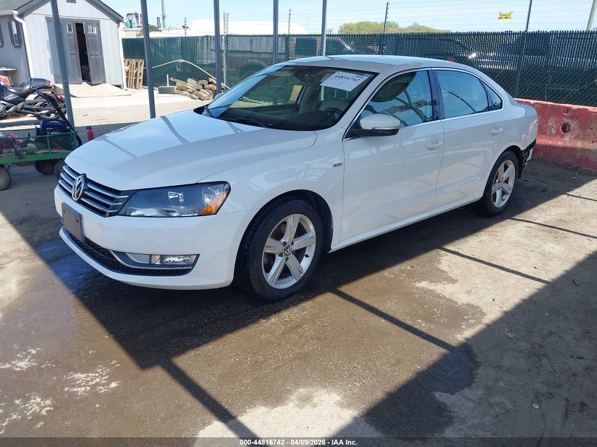 2015 Volkswagen Passat 1.8T Limited Edition