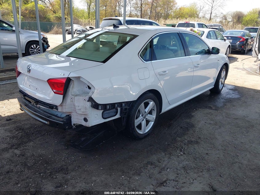 2015 Volkswagen Passat 1.8T Limited Edition